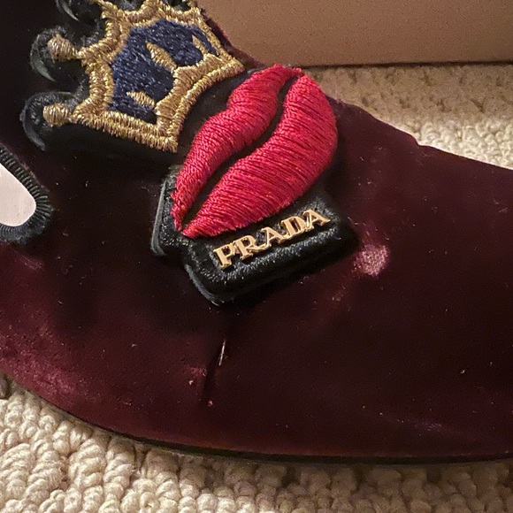Prada shoes - Picture 3 of 4